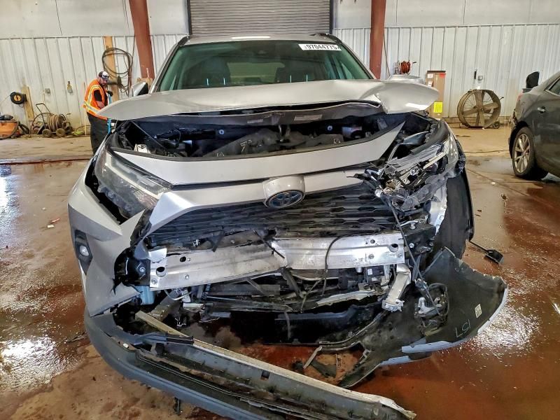 2022 Toyota Rav4 xle Premium