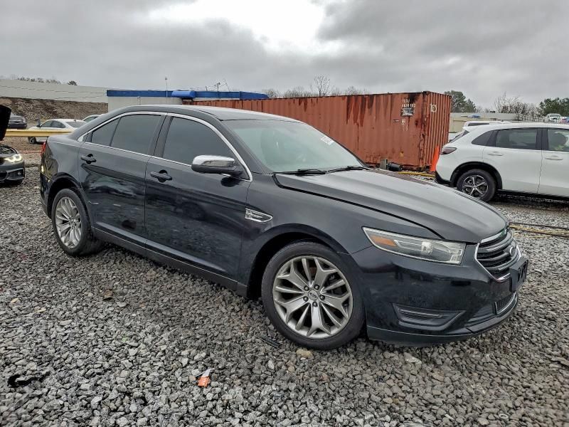 2016 Ford Taurus Limited