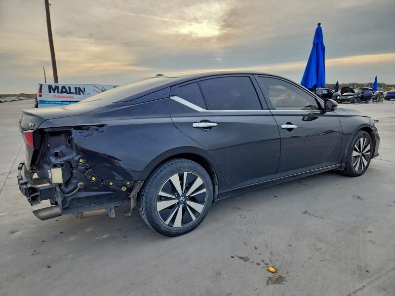2019 Nissan Altima sv