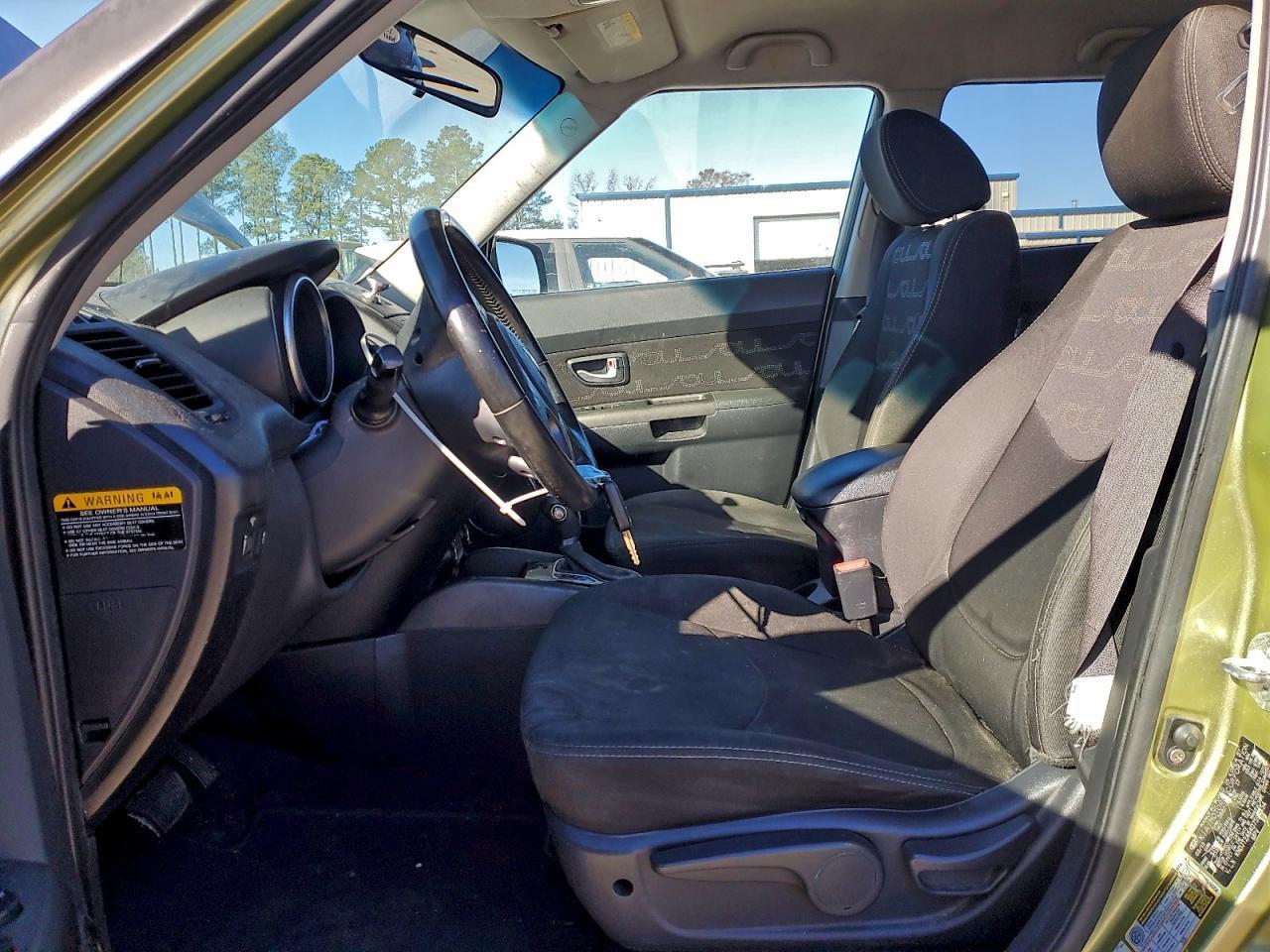 2013 KIA Soul +