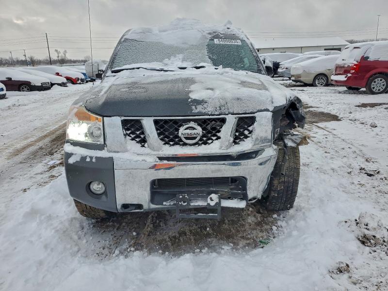 2012 Niss Titan S
