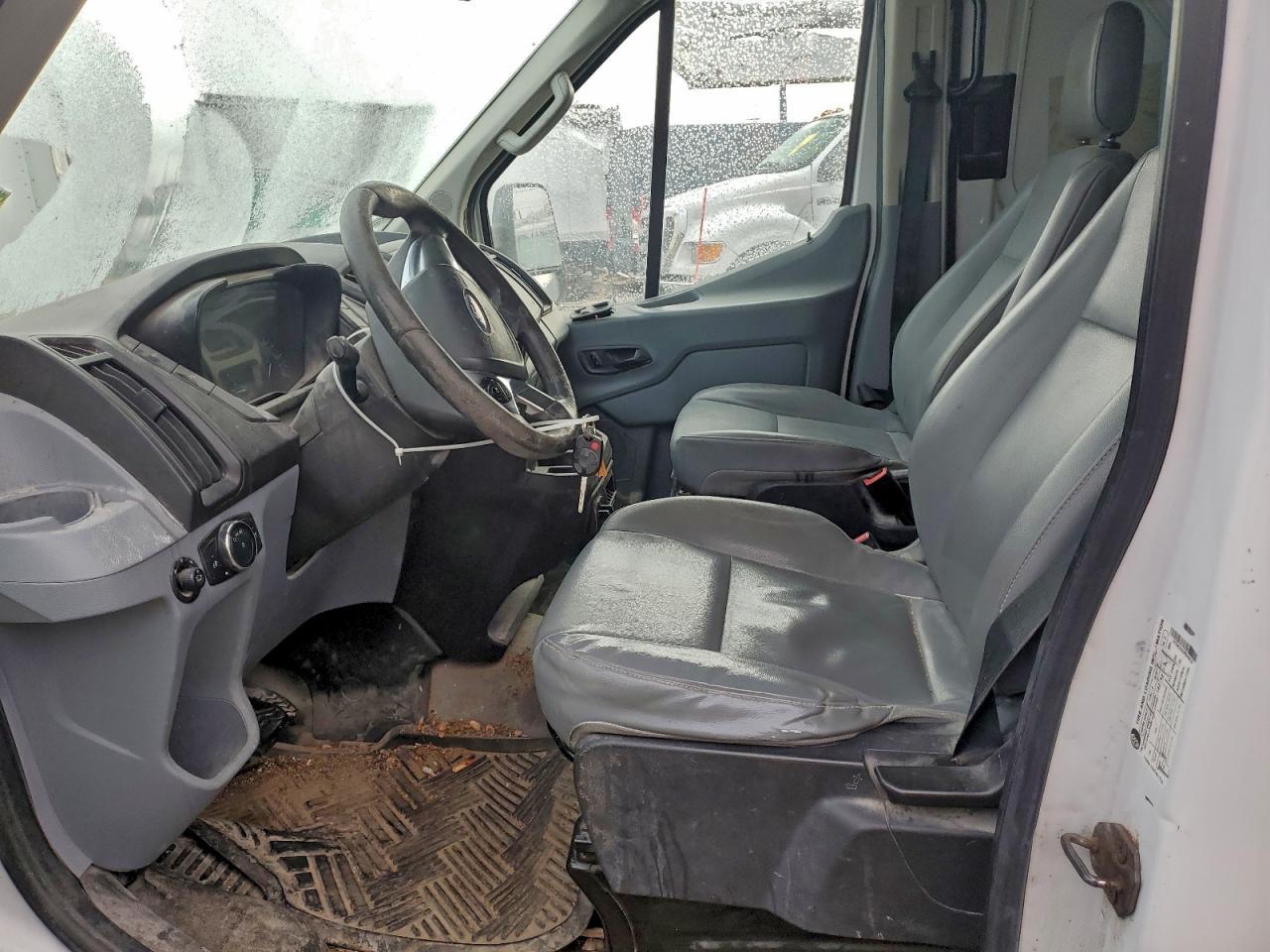 2015 Ford Transit T-250