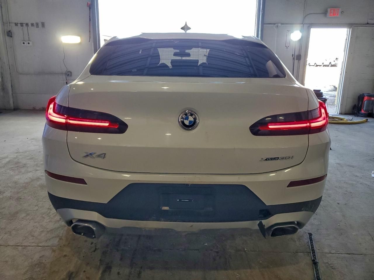 2024 BMW X4 Xdrive30i