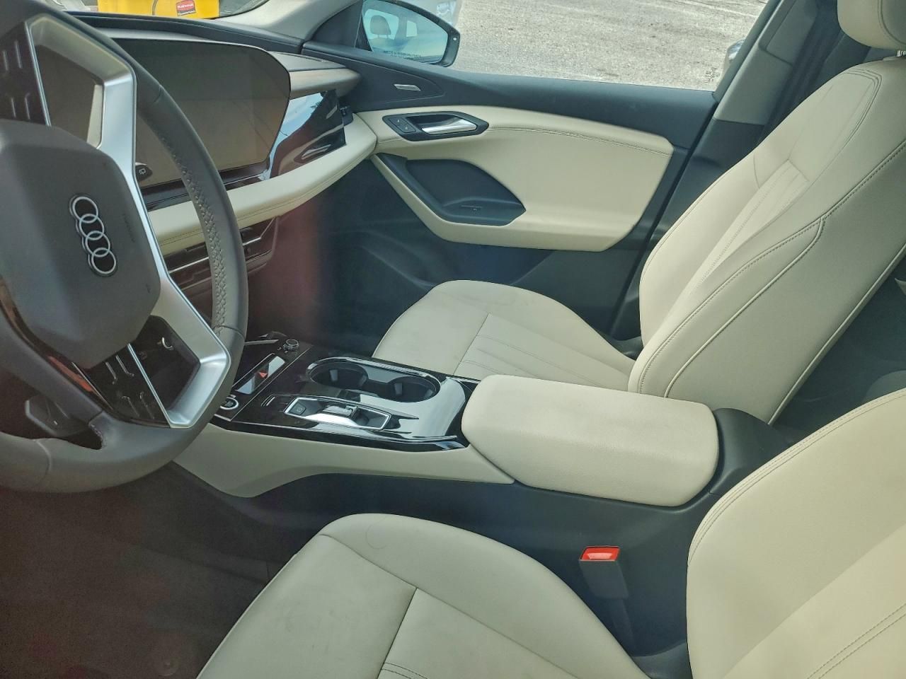 2025 Audi Q6 E-tron Premium Plus