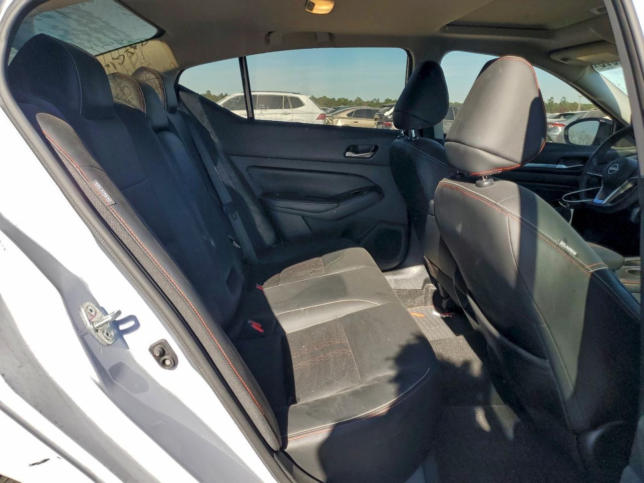 2023 Nissan Altima sr