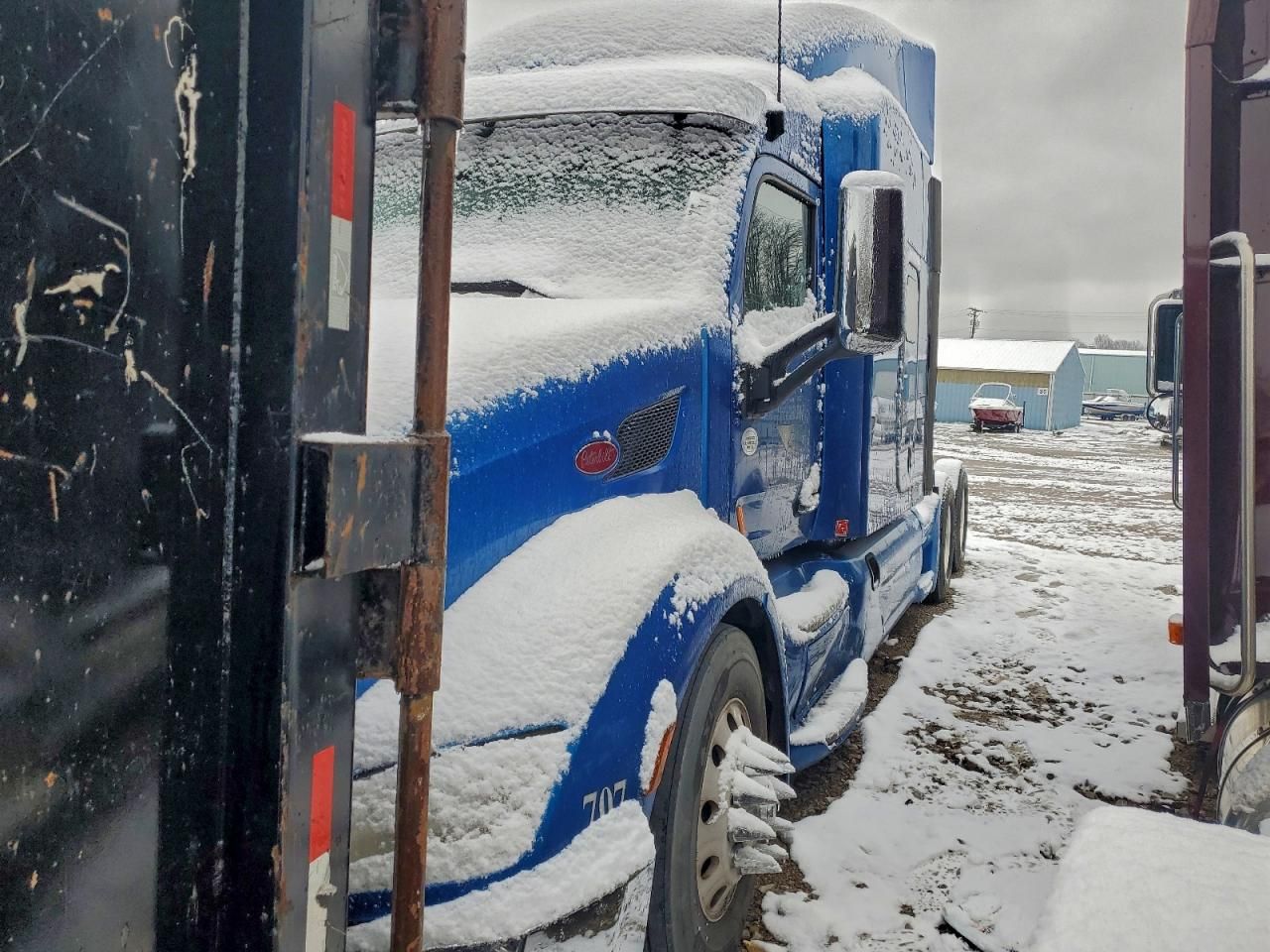 2016 Peterbilt 579 Semi Truck