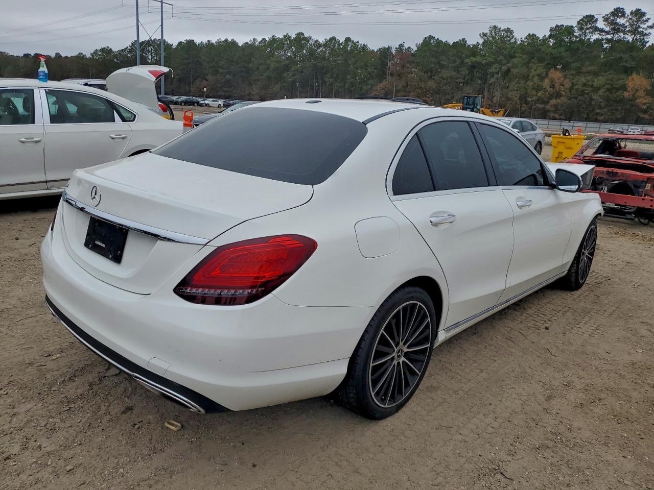 2021 Mercedes-Benz C300