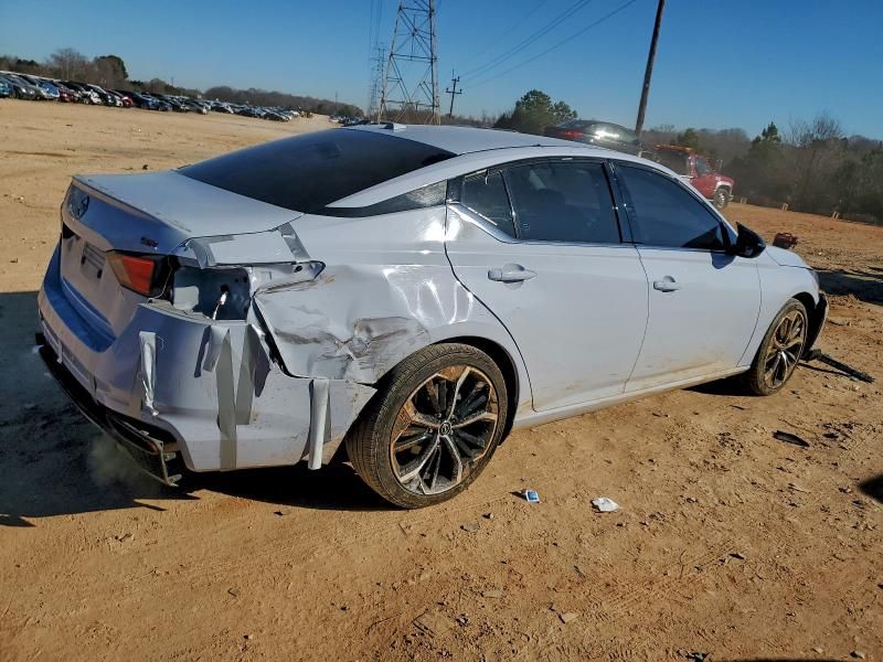 2023 Nissan Altima sr