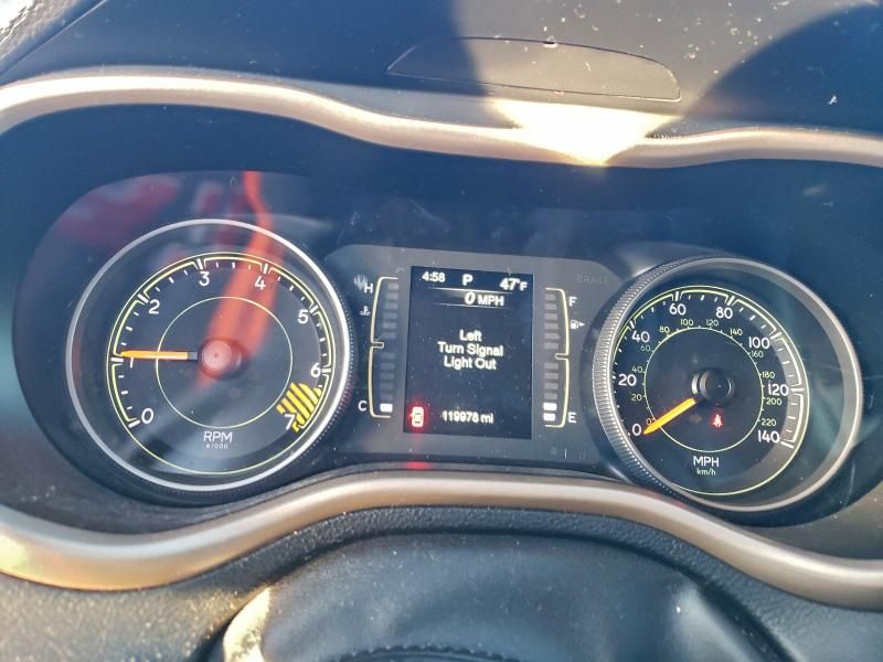 2017 Jeep Cherokee Sport