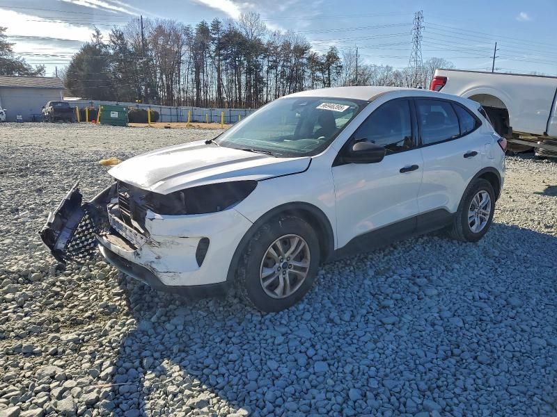 2022 Ford Escape s