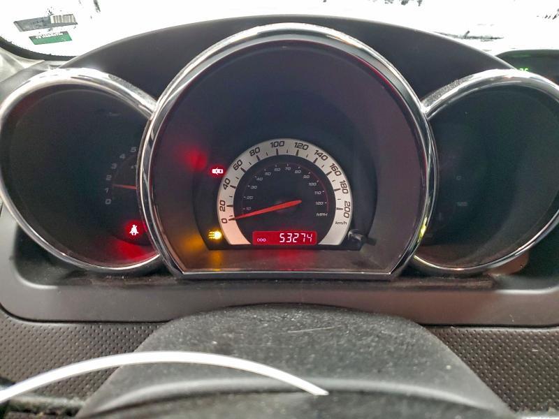 2010 Pontiac G3 Wave se