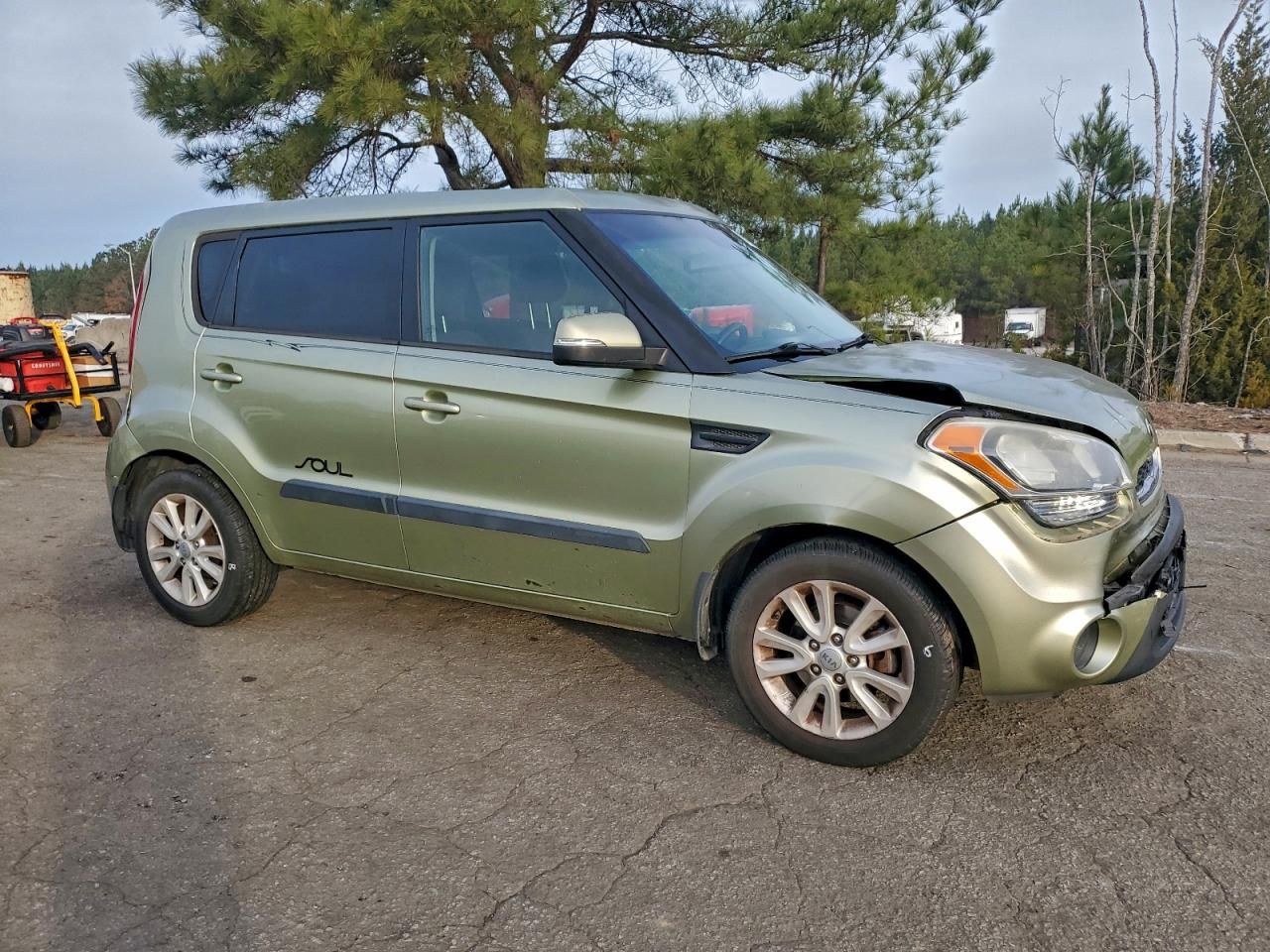 2013 KIA Soul +