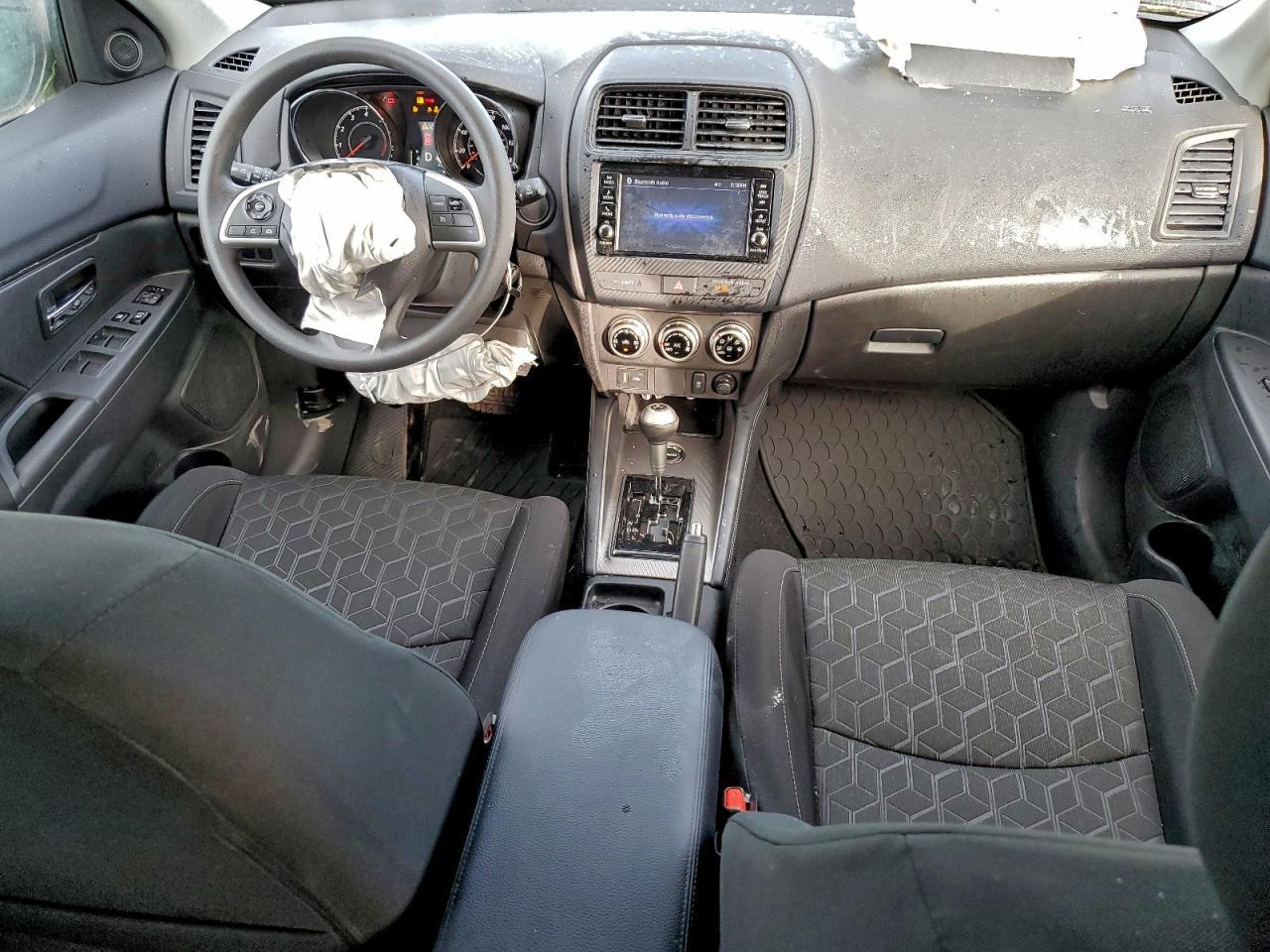2025 Mitsubishi Outlander Sport s