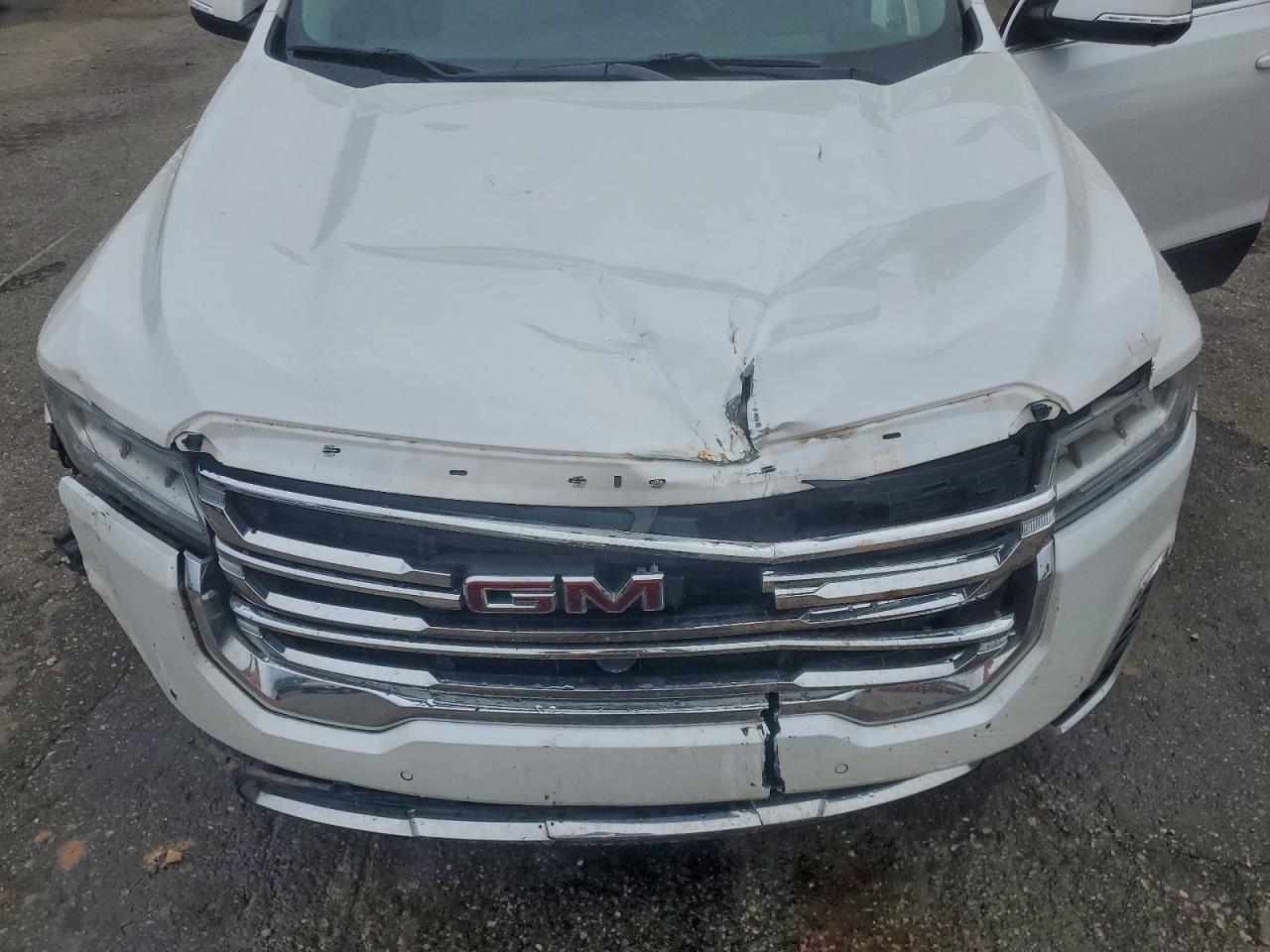 2021 GMC Acadia slt