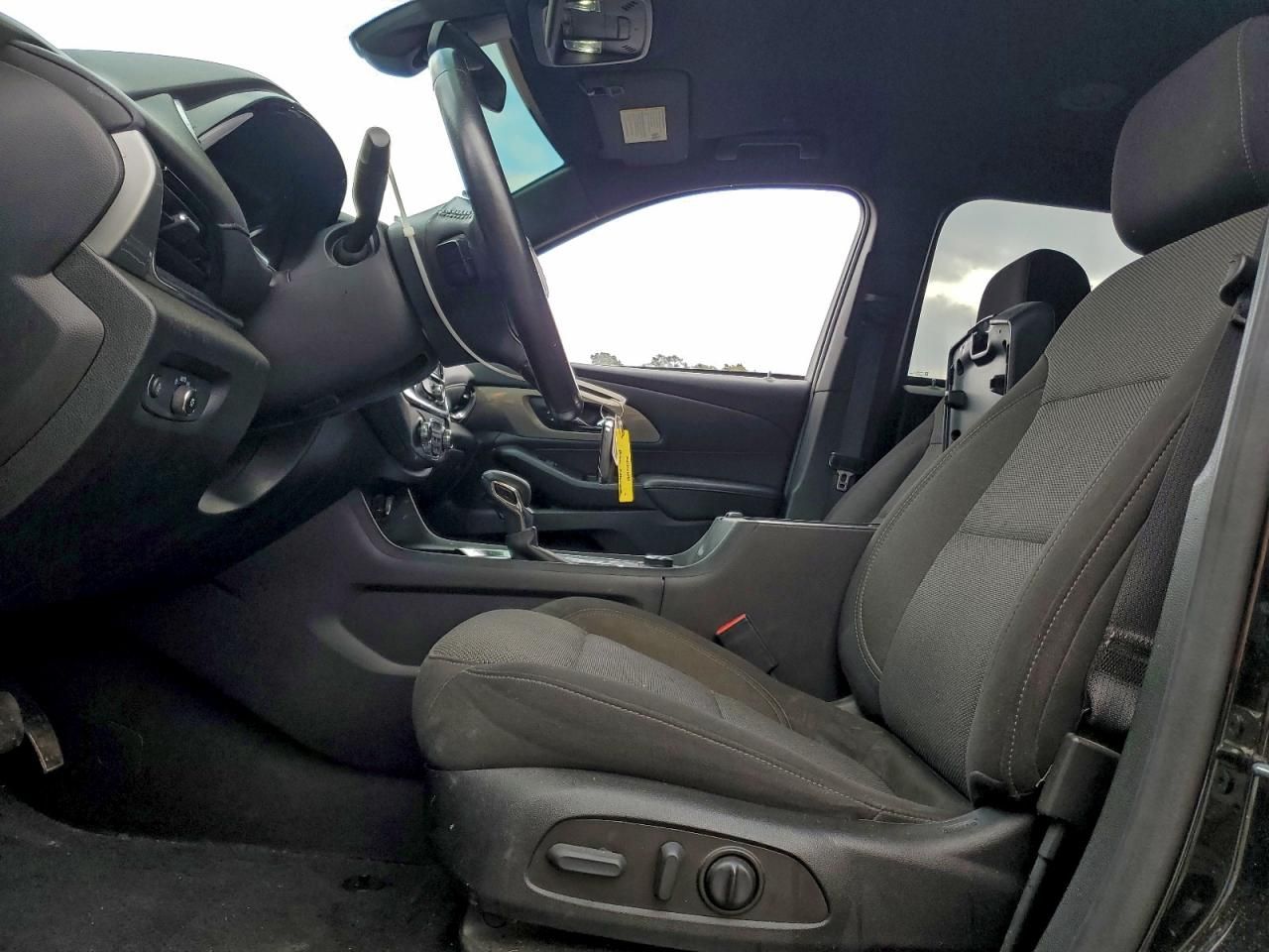 2022 Chevrolet Traverse lt