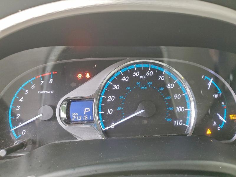 2012 Toyota Sienna se 8-passenger