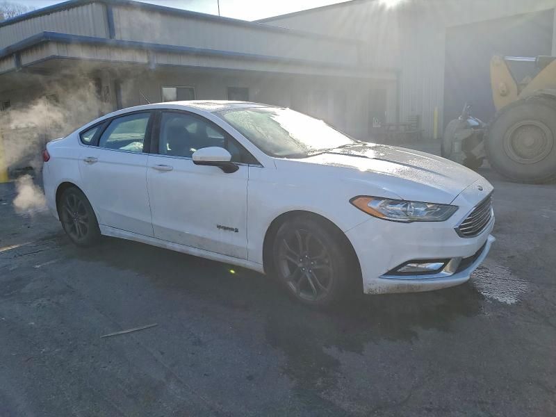 2018 Ford Fusion se Hybrid
