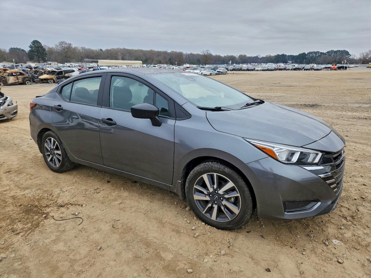 2024 Nissan Versa s