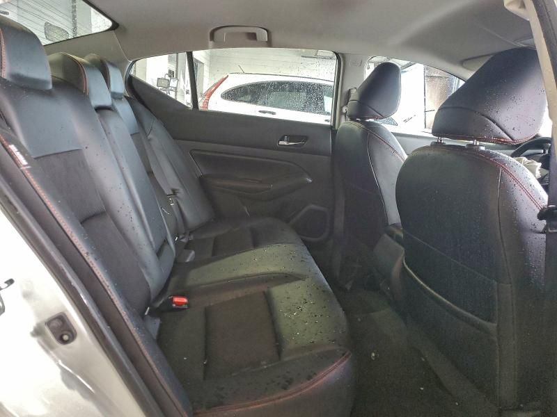 2022 Nissan Altima sr