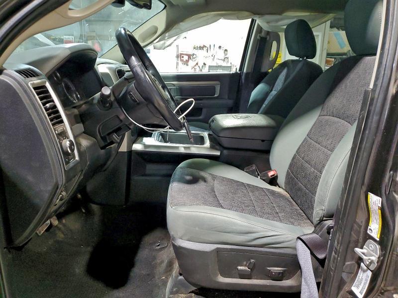 2016 Dodge Ram 1500 slt