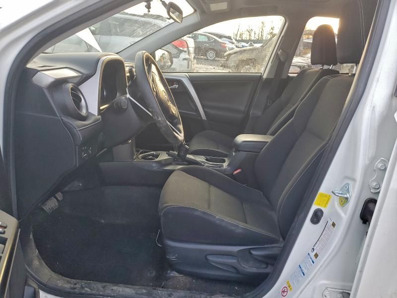 2016 Toyota Rav4 hv xle