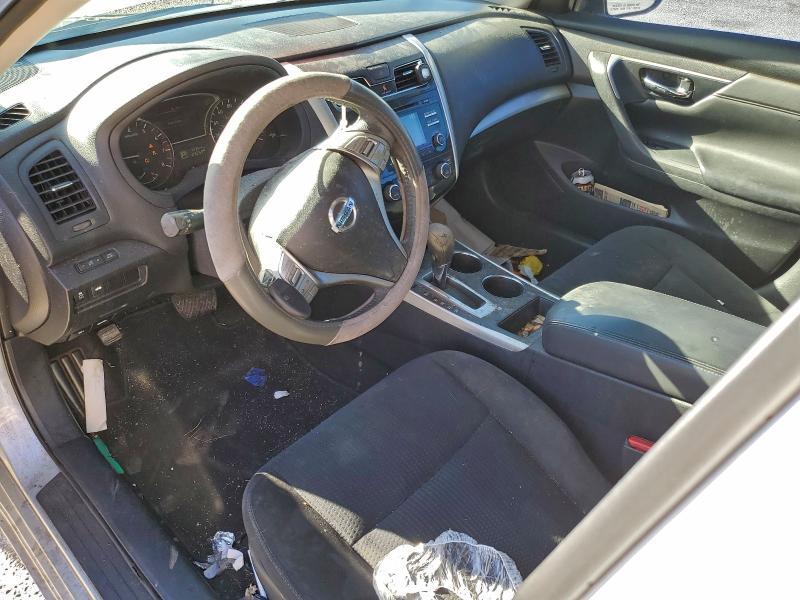 2015 Niss Altima 2.5 sv