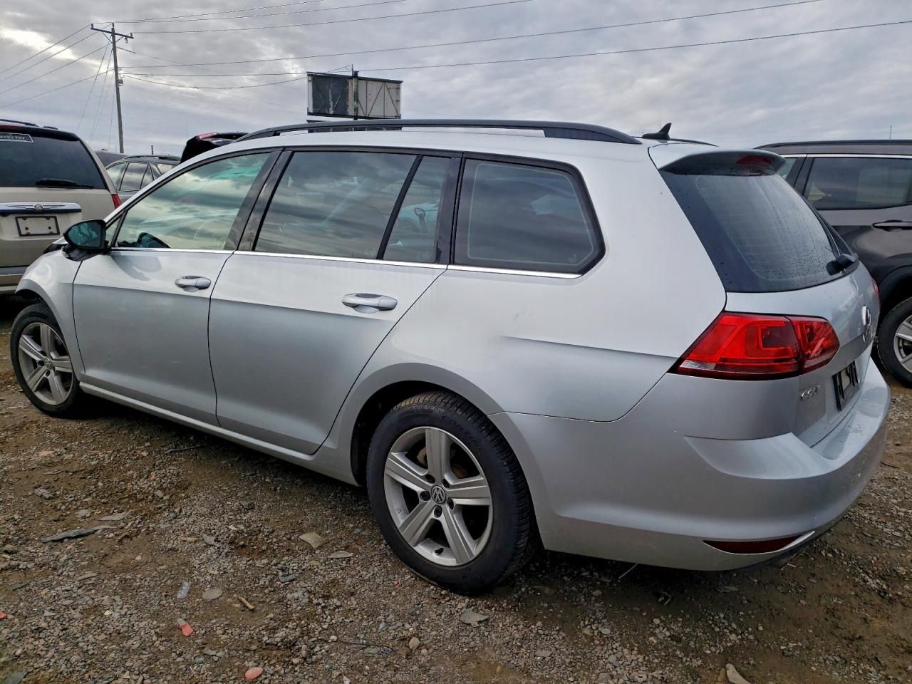 2015 Volkswagen Golf Sportwagen tdi s