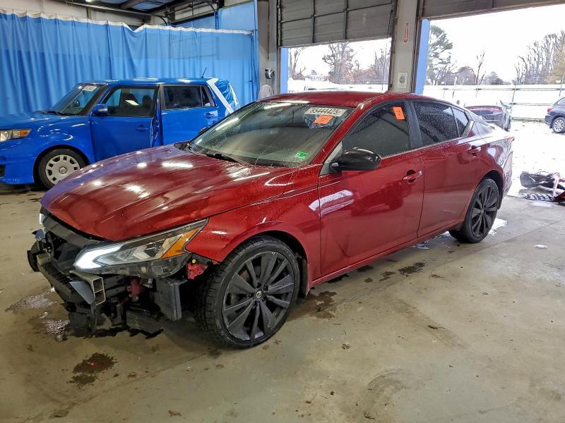 2022 Nissan Altima sr
