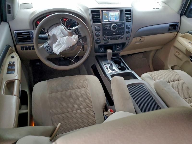 2012 Nissan Armada sv