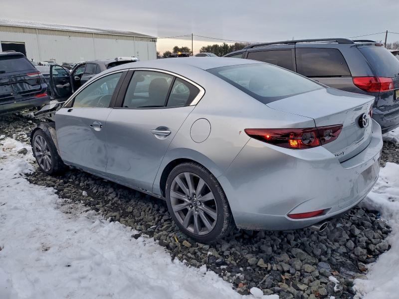 2020 Mazda 3 Select