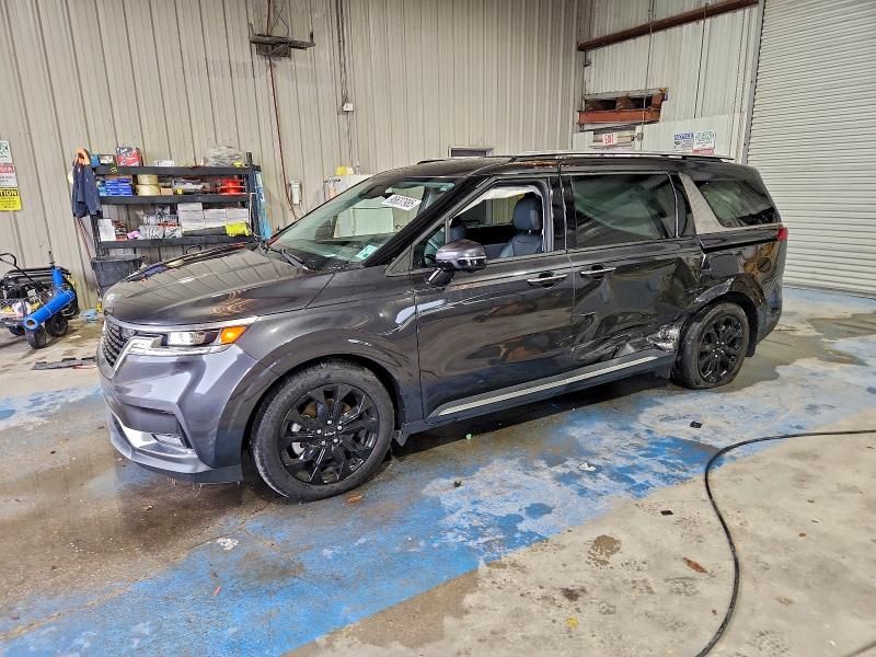 2023 KIA Carnival