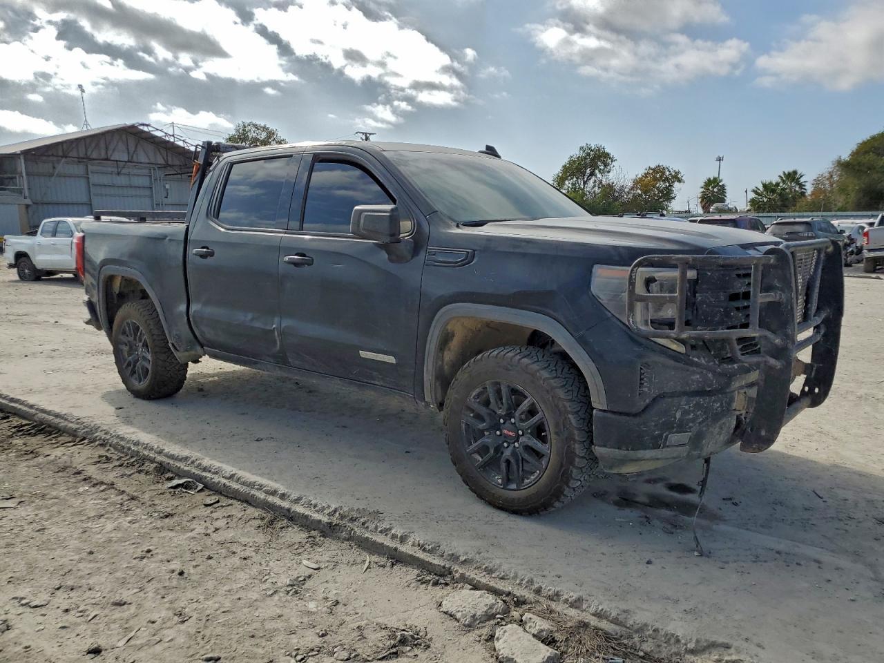 2024 GMC Sierra C1500 Elevation