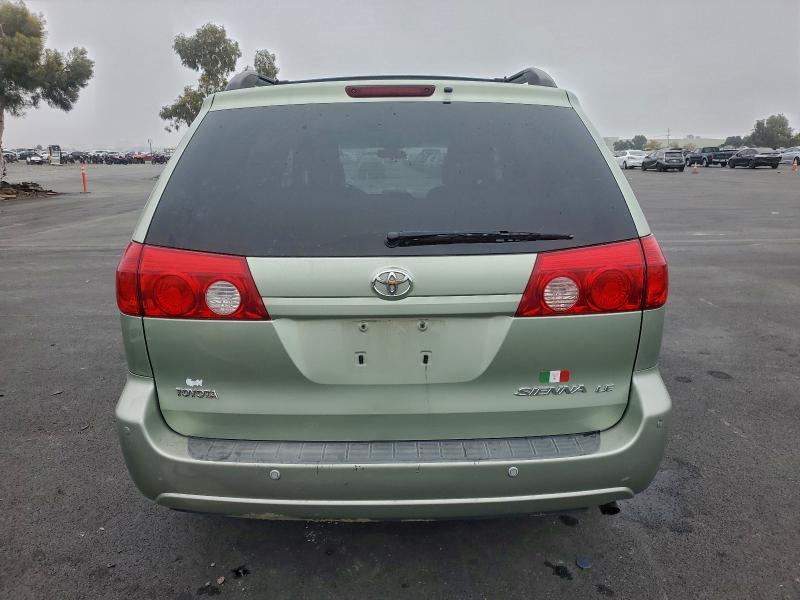 2008 Toyota Sienna ce