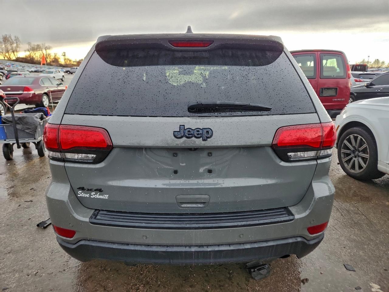 2019 Jeep Grand Cherokee Laredo