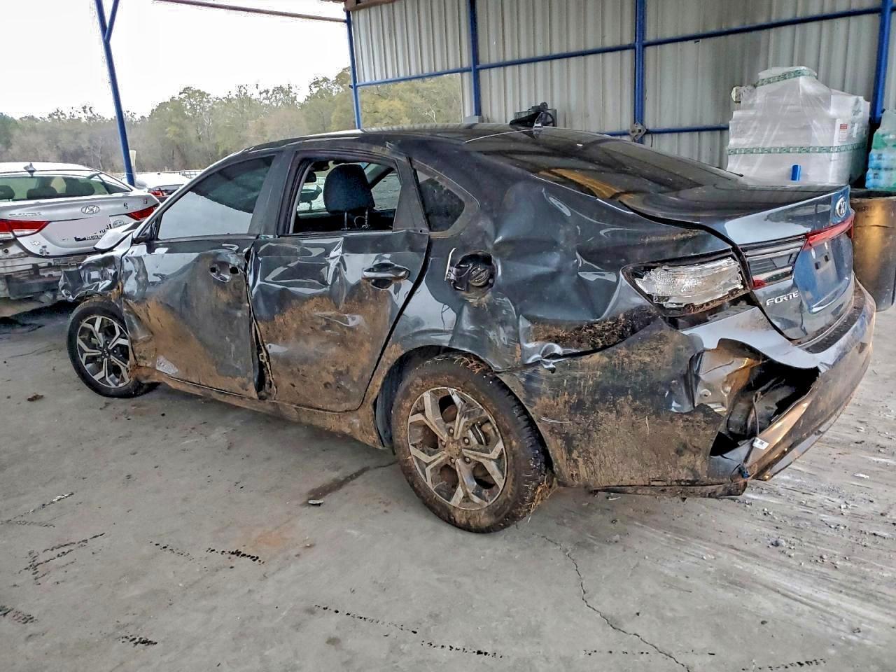 2021 KIA Forte fe