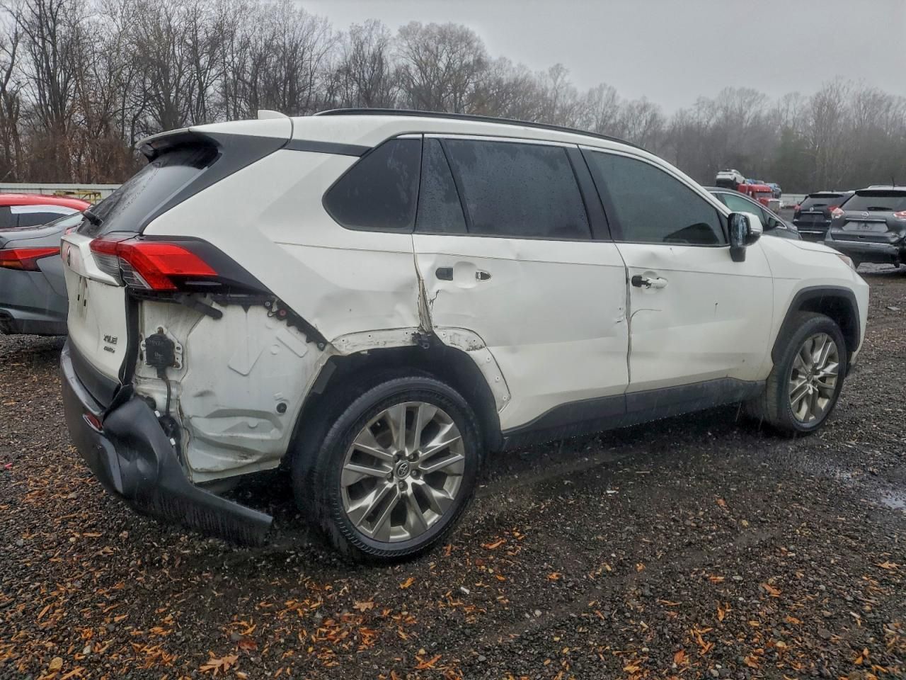 2020 Toyota Rav4 xle Premium