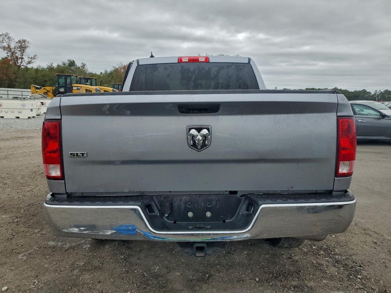 2023 Dodge RAM 1500 Classic SLT