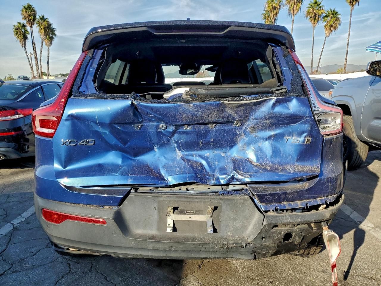 2020 Volvo Xc40 T5 R-design