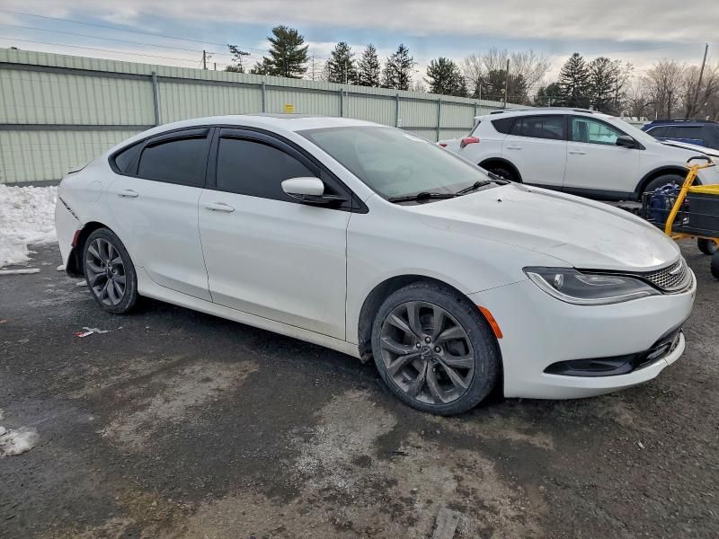 2015 Chrysler 200 s
