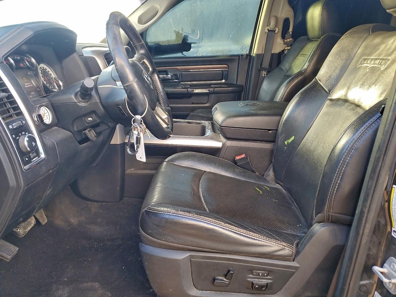 2016 Dodge 3500 Laramie