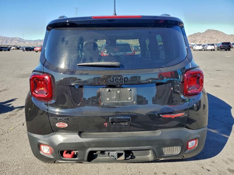 2023 Jeep Renegade Trailhawk