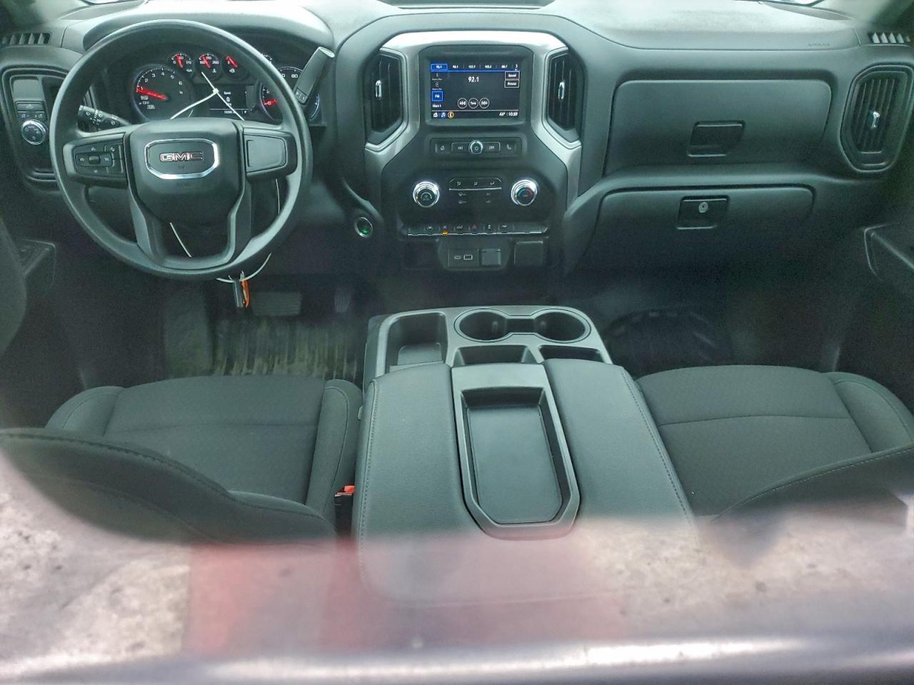 2022 GMC Sierra C1500