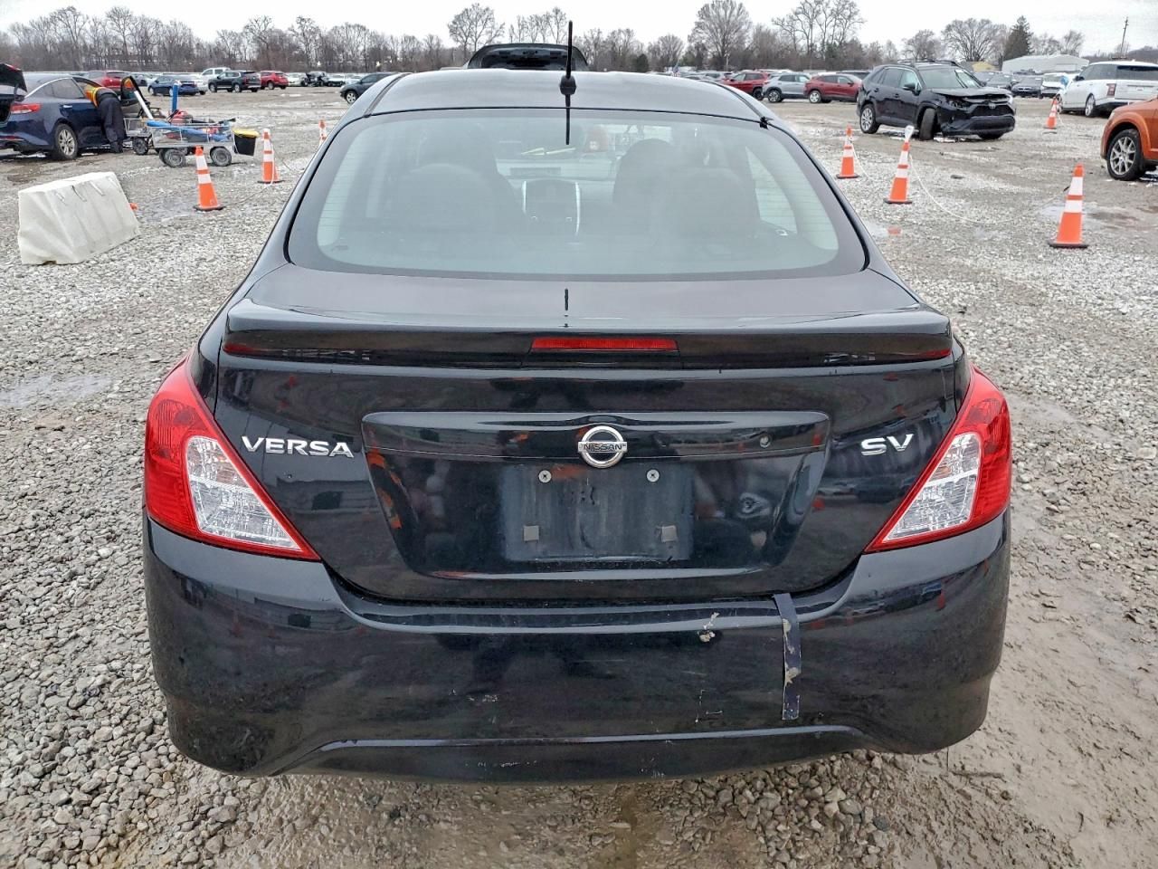2016 Nissan Versa s