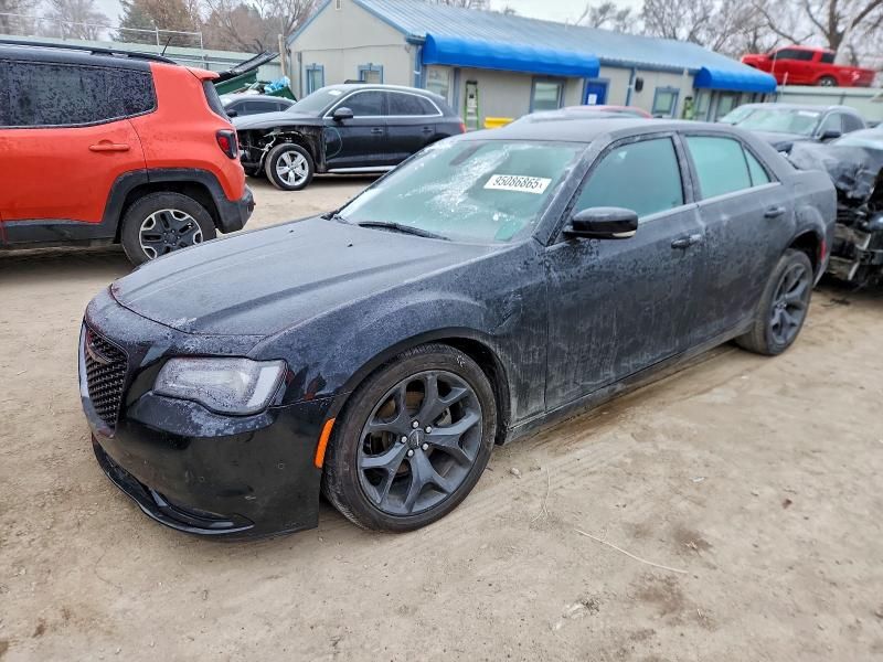 2021 Chrysler 300 s