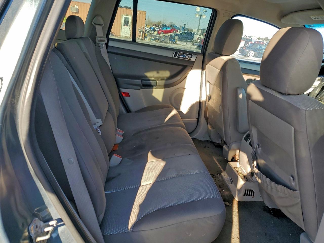 2005 Chrysler Pacifica