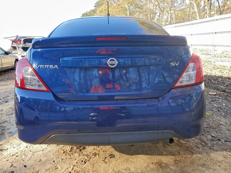 2018 Nissan Versa