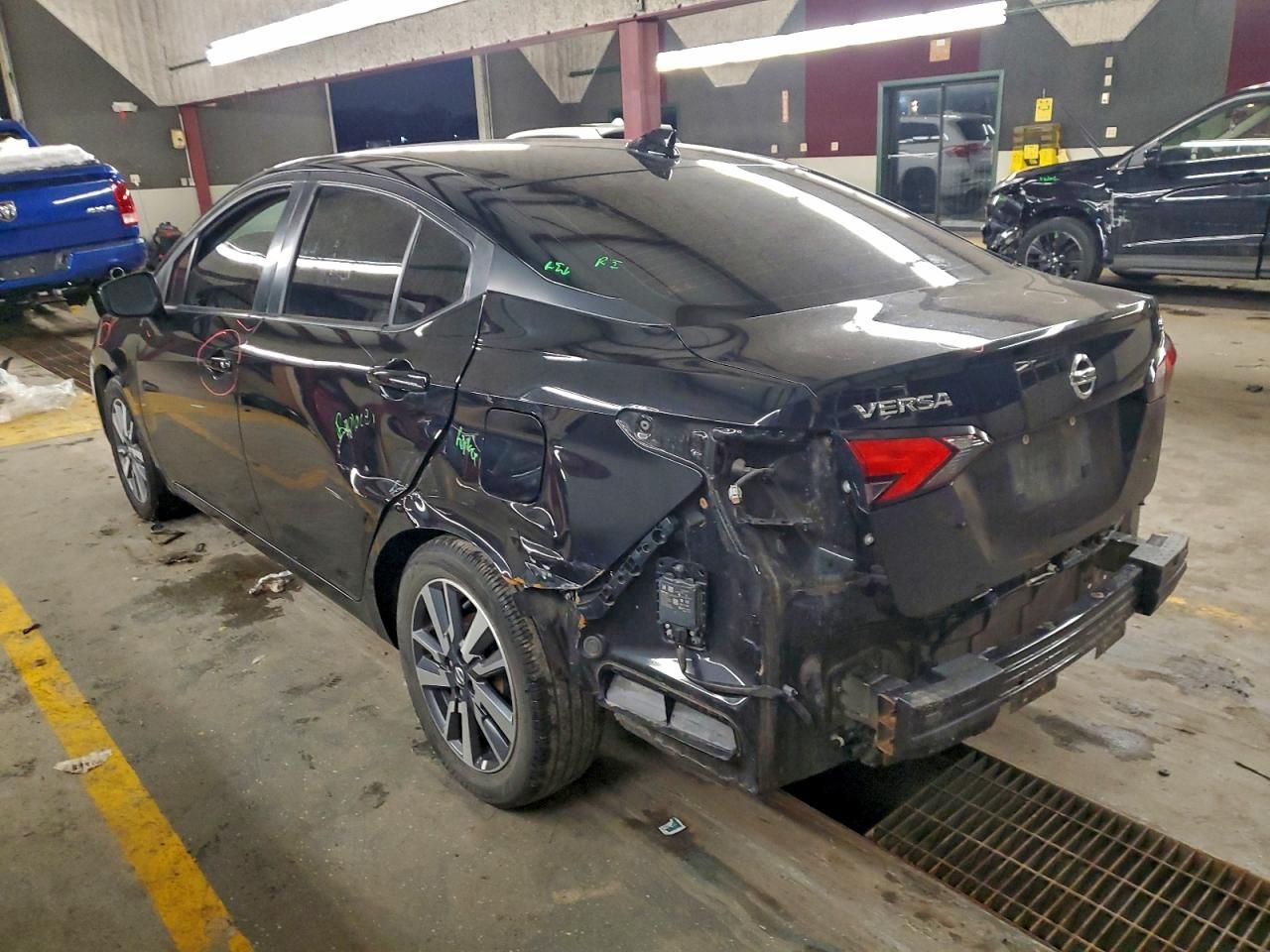 2020 Nissan Versa sv