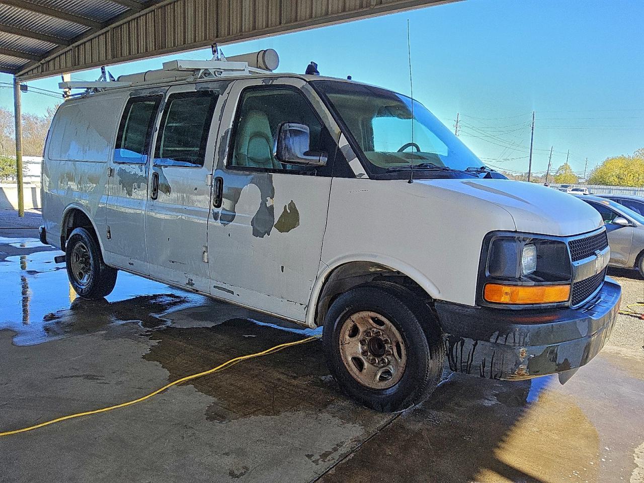 2006 Chevrolet Express G2500 Utility / Service Van