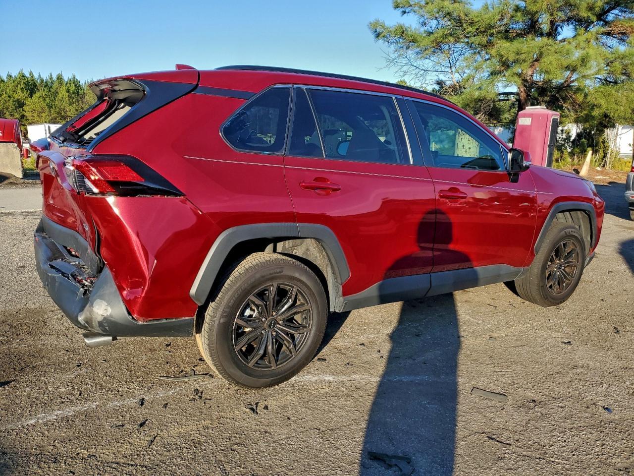 2022 Toyota Rav4 xle