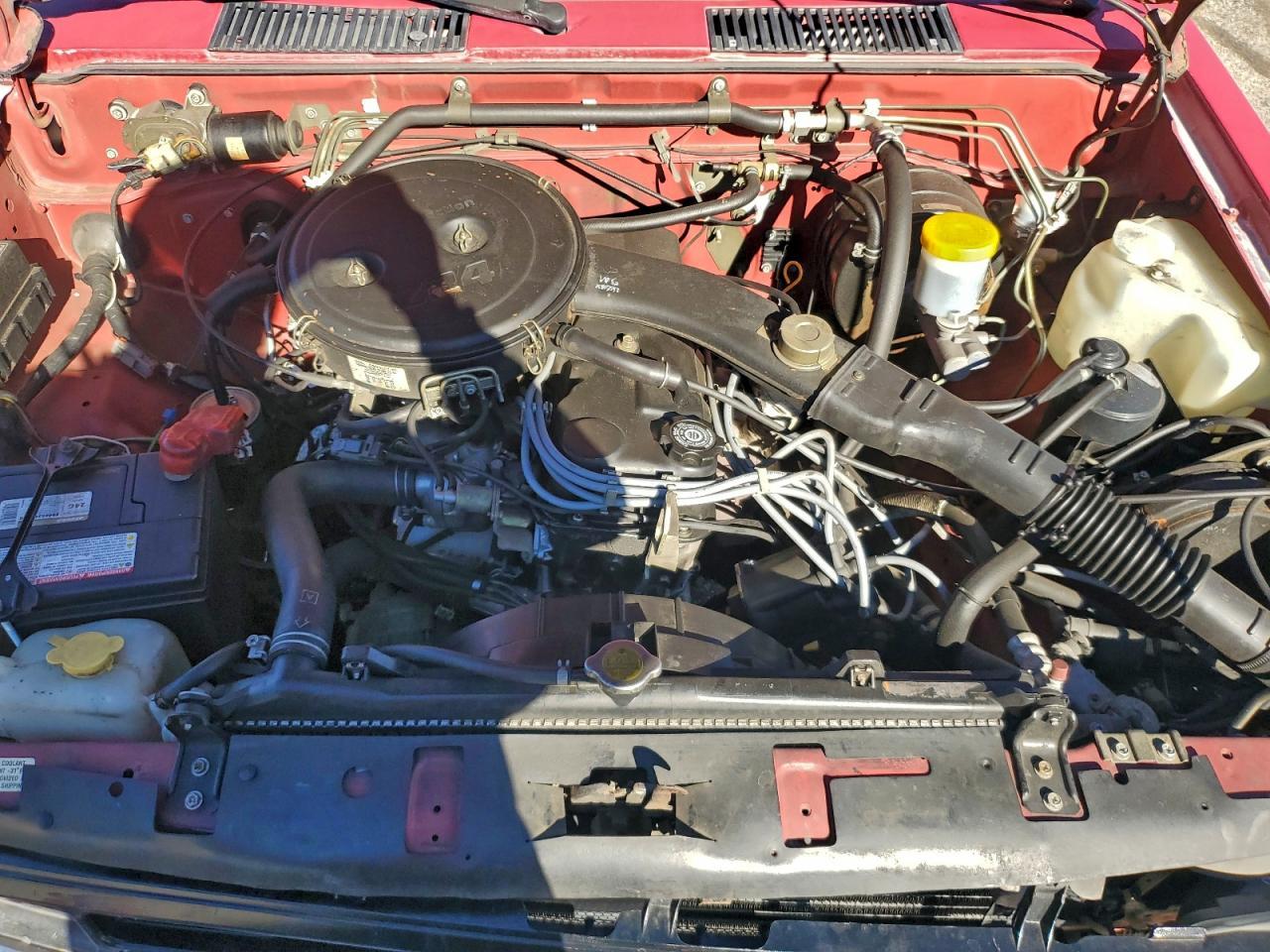 1989 Nissan D21 Short bed